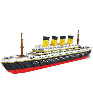 Titanic Building Blocks